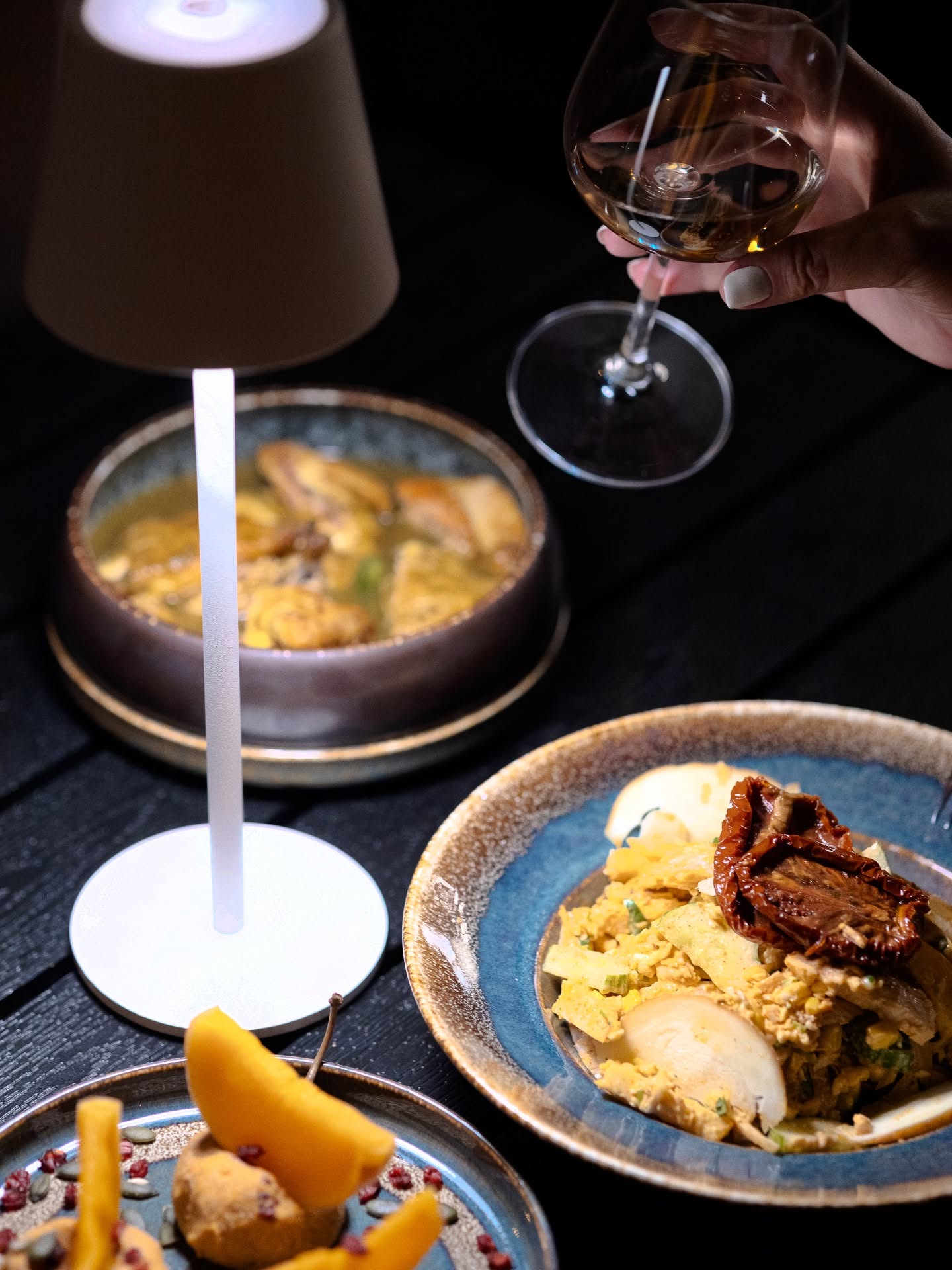 Napoleon dort – domácí gruzínský dezert v&nbsp;restauraci Vazi Praha